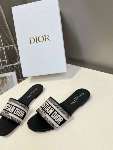 Christian Dior Dioriviera Dway Women's Slippers Black